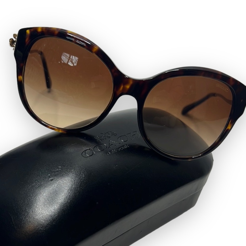 Coach Tortoise Round Gradient Brown Lens Sunglasses